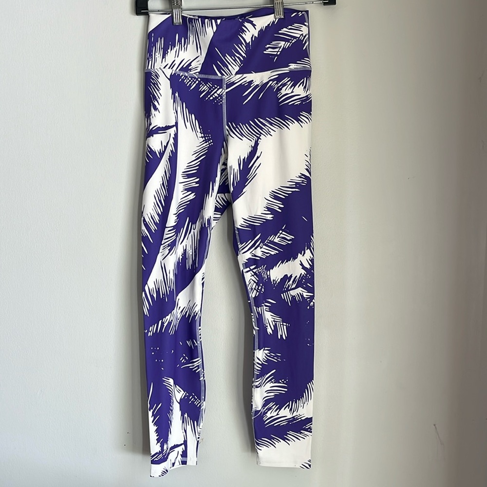 Fabletics PureLuxe Ultra High Waisted 7/8 Legging Women's Size Small NWT